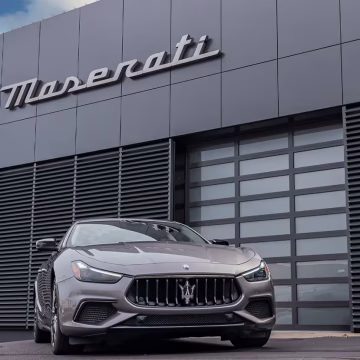 Stellantis ar putea renunța la Maserati în cadrul unei revizuiri strategice a portofoliului de branduri