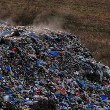 Radiografia deșeurilor în România: doar 14% reciclate, iar gropile de gunoi absorb 75% din tot ce aruncăm