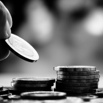 De ce are România deficite de miliarde de euro în comerțul cu bunuri