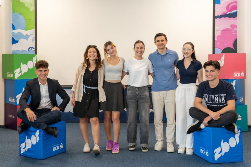 10092025-sesiuneza01zborhub-02776 Generaţia Z, modelată prin educația practică la Zbor Hub Iași