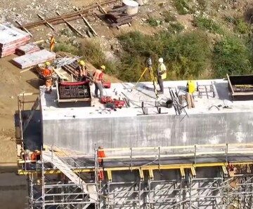 screenshot-2025-09-10-101024 Utilaj gigant adus din China pentru autostrada Sibiu–Pitești