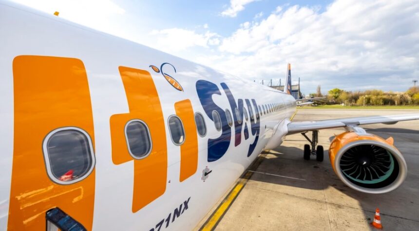 Avion de la Otopeni se întoarce urgent: probleme cu cabina, intervenție de urgență