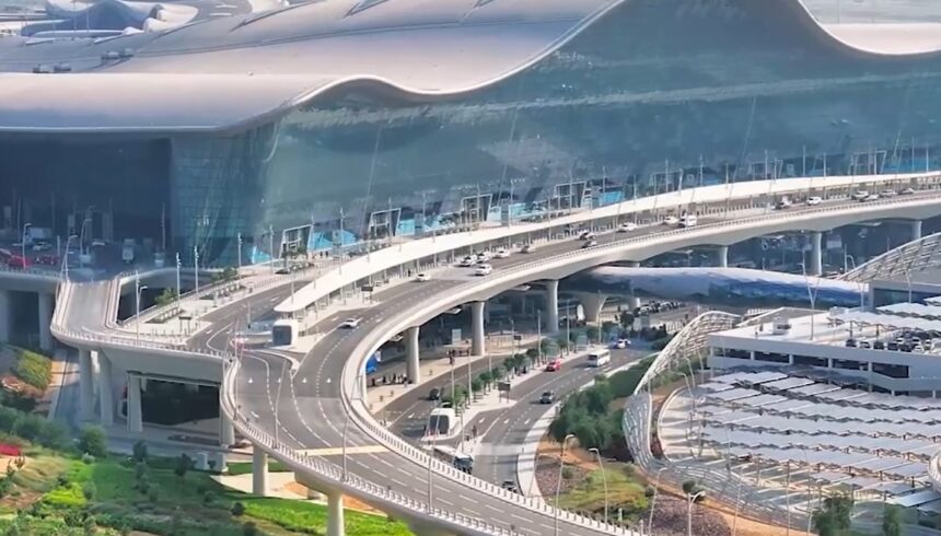 Zboruri reîncep la aeroportul din Abu Dhabi