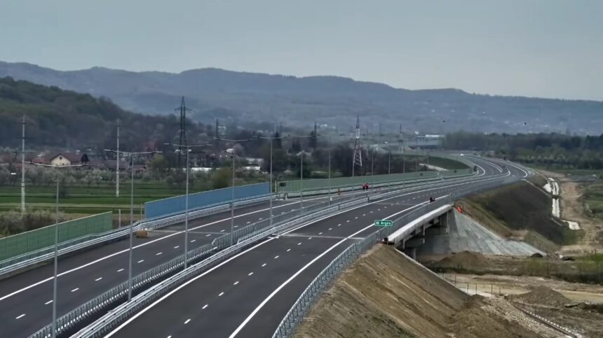 Bani pentru autostrada Sibiu-Pitești: Guvernul aprobă un împrumut de 500 de mil. euro