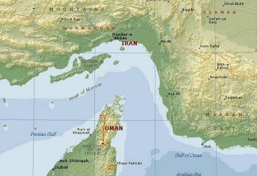 Navă turcă trece prin Strâmtoarea Ormuz cu acordul Iranului, anunță Ankara