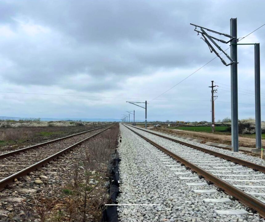 Redeschidere pe calea ferată Cluj-Oradea: CFR SA reia circulația pe un tronson de 14 km