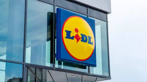 Lidl aduce produse noi în România, inclusiv miel românesc