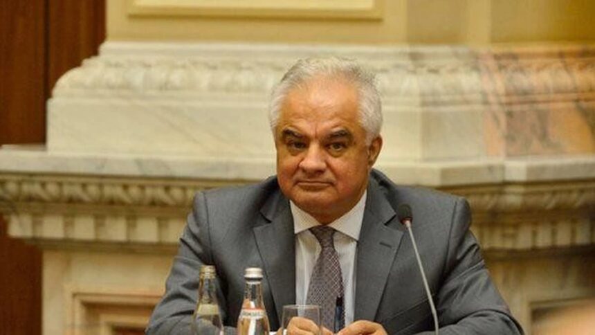Pregătire pentru dificultăți economice: România ar putea evita o criză ca cea din Grecia