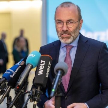 Situația din România îngrijorează PPE: România are nevoie de un guvern stabil